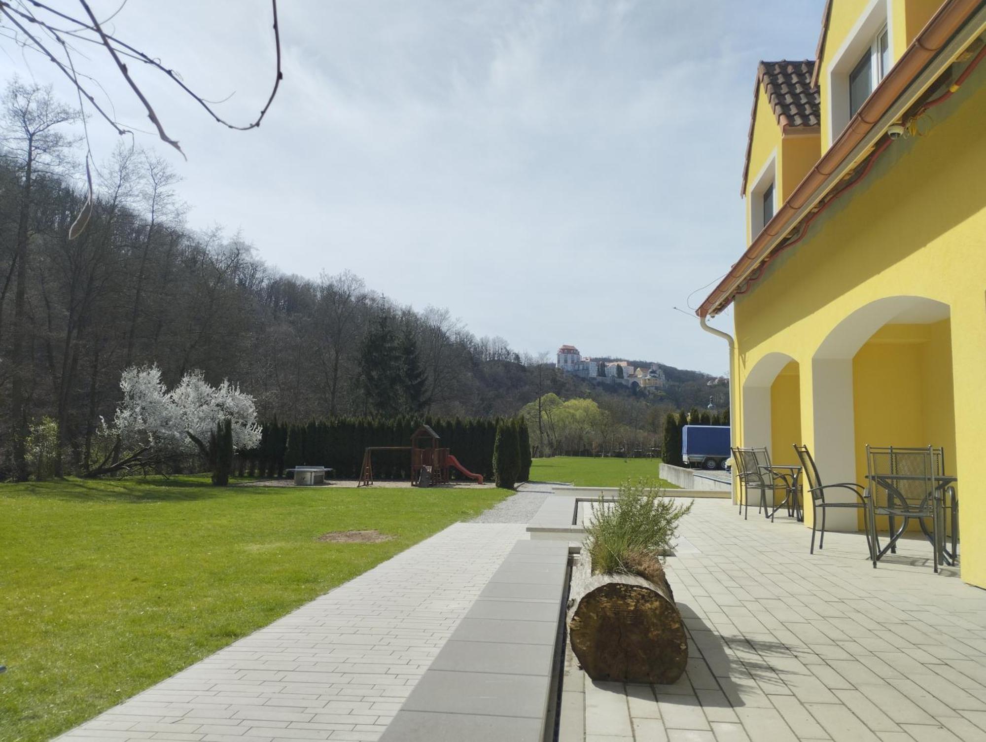 Penzion Kormoran Vranov nad Dyji Bagian luar foto