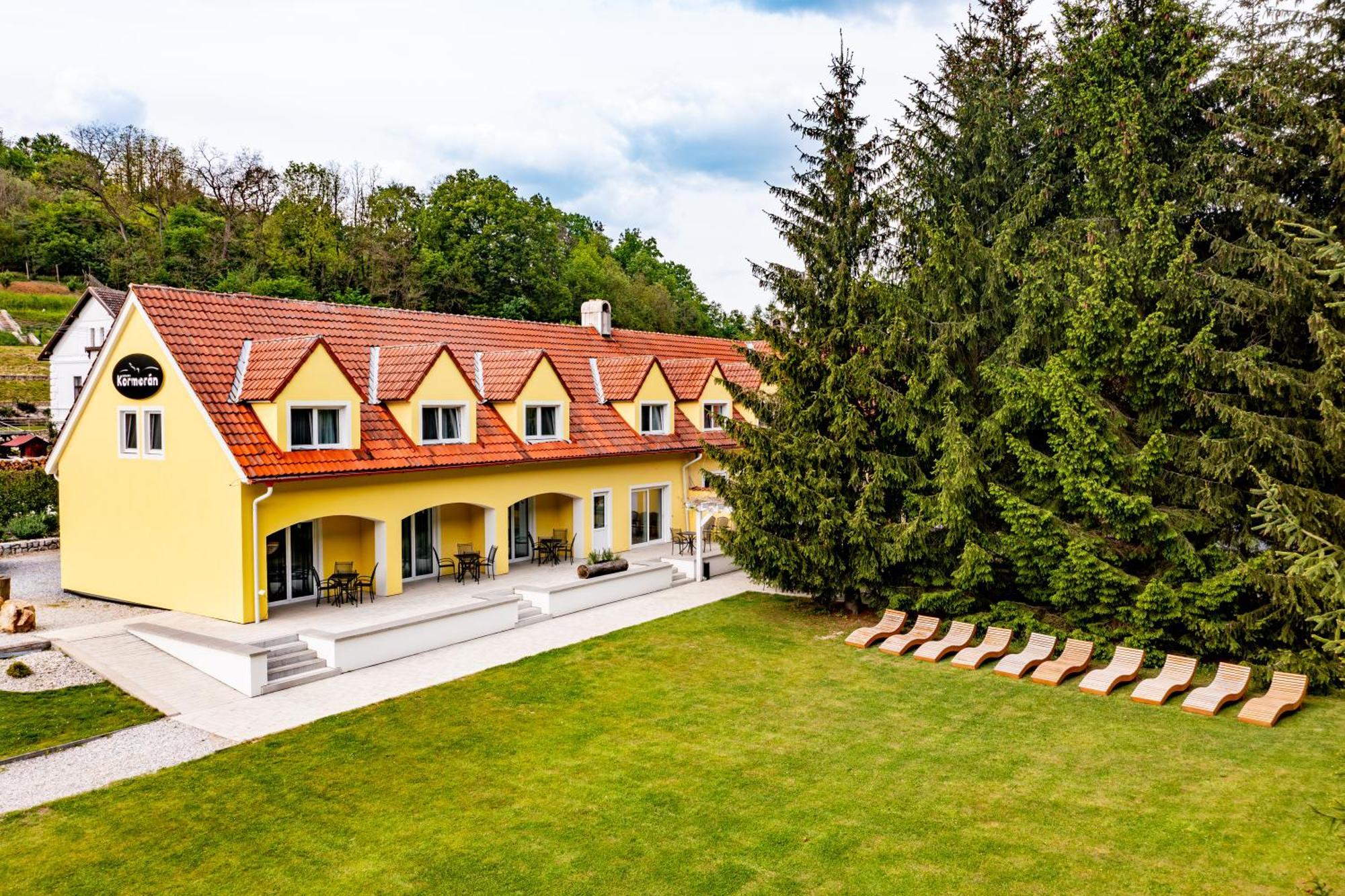 Penzion Kormoran Vranov nad Dyji Bagian luar foto