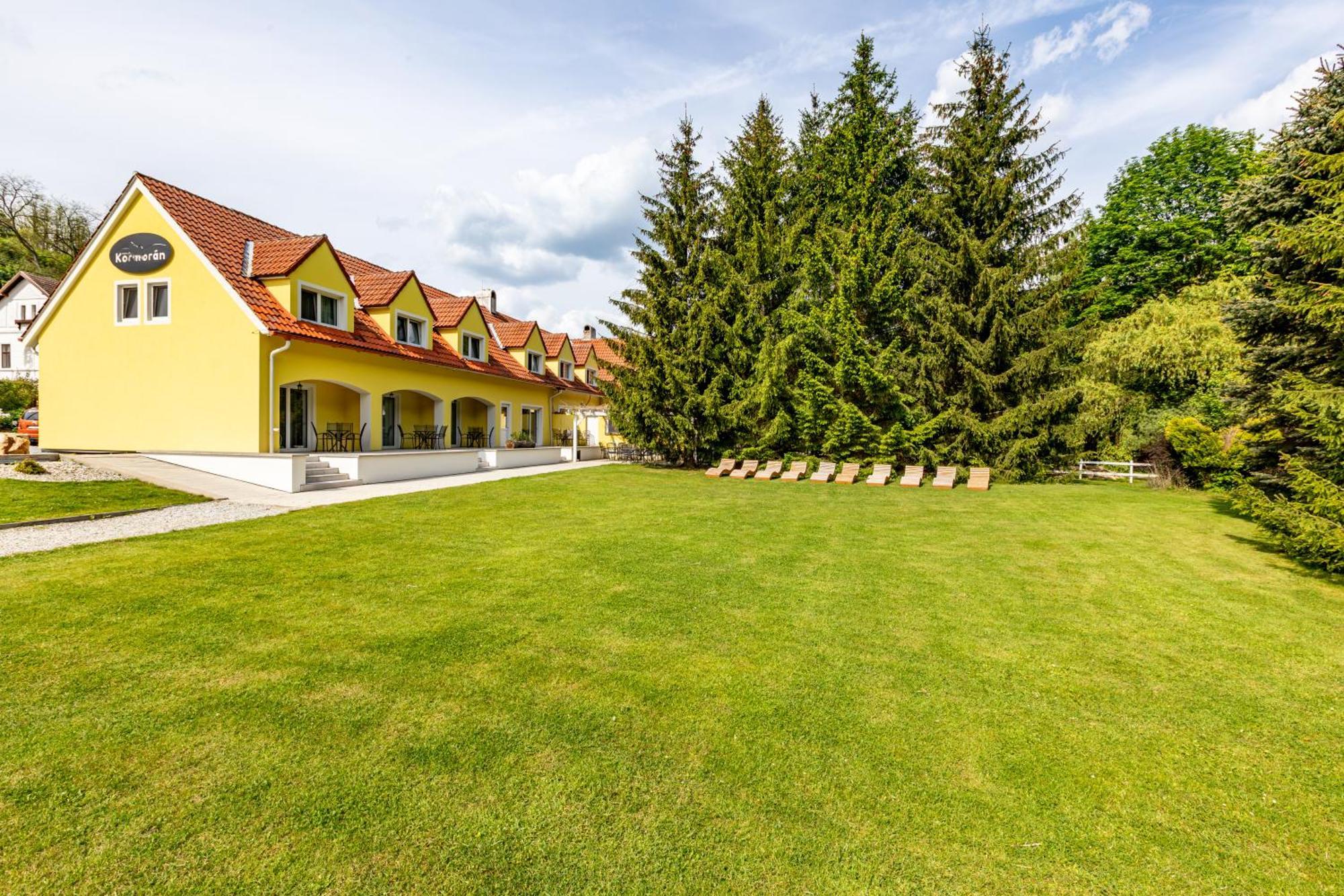 Penzion Kormoran Vranov nad Dyji Bagian luar foto